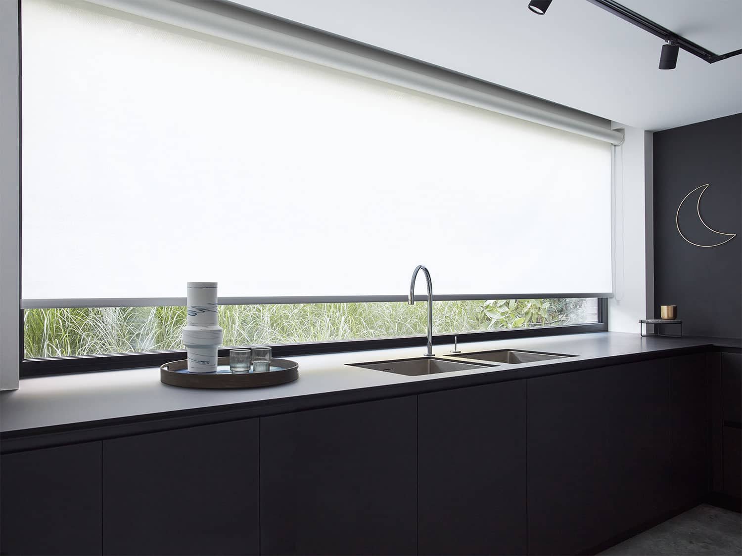 Por qué elegir cortinas roller para techo